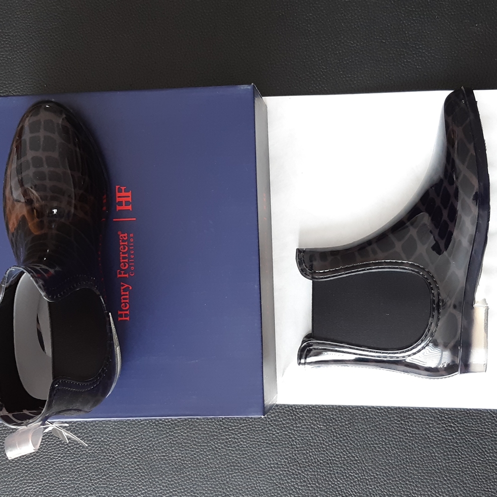 Henry Ferrera Rain boots